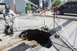 Những bẫy tử thần giết người tham gia giao thông bất cứ lúc nào