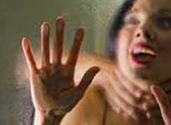 Siết cổ gái bán dâm trong nhà nghỉ