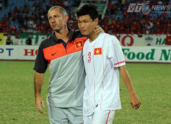 Thầy Giôm ngậm ngùi xin lỗi người hâm mộ