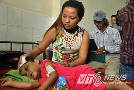 Kẻ hành hạ dã man bé gái: ‘Em ức quá không kiềm chế được’