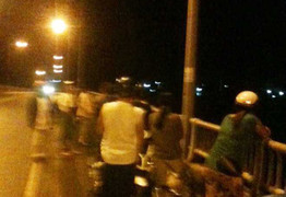 Lái ô tô nhảy cầu tự tử, cô gái để lại lời nhắn đừng tin đàn ông