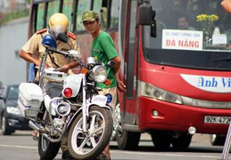 Bộ Công an kiến nghị xử lý phóng viên tội 'gài bẫy CSGT'