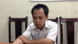 Kẻ khống chế con tin bị khởi tố về 3 tội danh