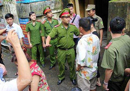Công an làm việc với người nói ‘kẻ khống chế con tin bị hại'