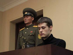 Công dân Mỹ xé visa muốn làm 'Snowden thứ hai'