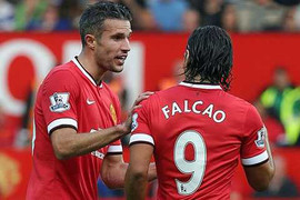 Falcao, Van Persie song tấu mở tỷ số cho Man Utd