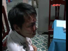 Clip: Hành khách ngang nhiên cướp taxi