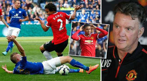 Mặc khủng hoảng, Van Gaal đặt mục tiêu top 3