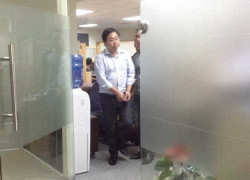 Bắt Tổng giám đốc, kế toán trưởng sàn vàng VGX