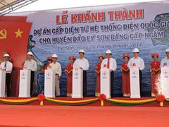 Điện lưới quốc gia thắp sáng đảo Lý Sơn