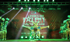 Nữ sinh khoe giọng trong trẻo, vũ đạo bốc lửa