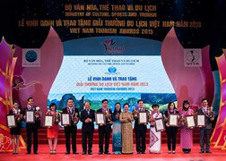 Vinpearl thuộc Top 10 khách sạn 5 sao hàng đầu Việt Nam lần thứ 6