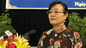 Chủ tịch HĐND TP.HCM xin lỗi công nhân