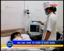 Rủ nhau tắm biển, 2 học sinh chết đuối