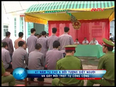 Câu chửi chết người và án tù cho máu côn đồ