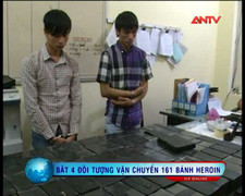 Bắt 161 bánh heroin cùng hàng 'nóng' chấn động Sơn La