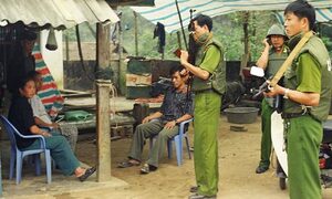 Vây bắt nhóm buôn ma tuý 'khủng' trang bị súng, lựu đạn