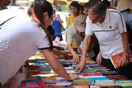 Hội sách lớn nhất Hà Nội thu 5 tỷ đồng sau 6 ngày