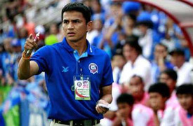 Thầy trò HLV Kiatisak trắng tay ở ASIAD 17