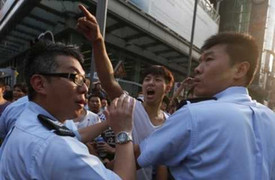 Chính quyền Hong Kong tuyên bố 'khôi phục trật tự'