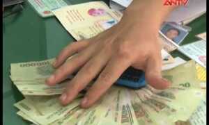 Tên trộm điện thoại trơ trẽn nhắn tin vay tiền