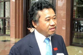 Người giàu nhất Việt Nam bị ‘đập’ tơi tả thế nào?