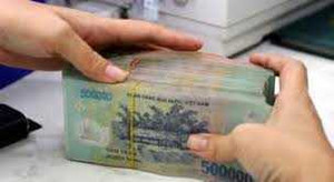 Thanh Hóa: Thư ký TAND huyện nhận tiền 'chạy án'