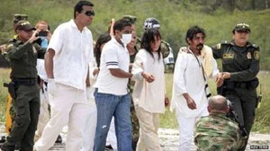 Sét đánh chết 11 người Colombia đang cầu nguyện