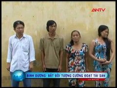 2 cặp đôi rủ nhau đi lừa tiền tiêu xài