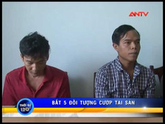 Clip: Vác dao đi cướp dây chuyền