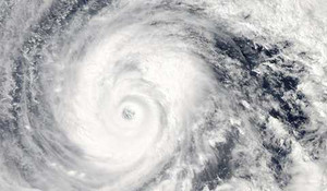 Ấn Độ sơ tán hàng trăm nghìn người tránh siêu bão Hadhad