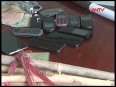 Ông trùm xã hội đen xiết nợ con bạc trong rừng cao su