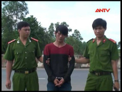 Côn đồ trút 'mưa dao' vào bạn nhậu