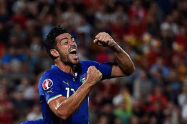 Hạ nhược tiểu, Italia nối dài mạch thắng