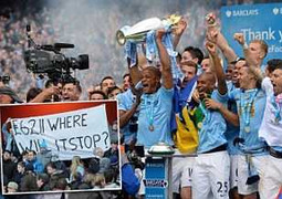 Giá vé xem Ngoại hạng Anh tăng chóng mặt