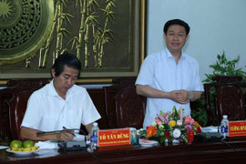 Trưởng Ban Kinh tế Trung ương làm việc với Thường trực tỉnh ủy Bạc Liêu