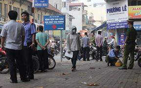 Lái xe ôm cãi vã, 1 người bị đâm chết