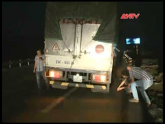 Cò mồi bắt chẹt xe cao tốc Nội Bài – Lào Cai