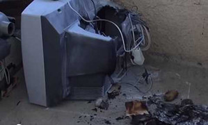 Kỳ bí ngôi làng tự bốc cháy