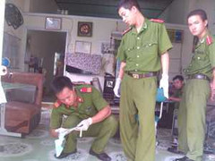 Kẻ gian liều lĩnh phá khóa trộm đồ giữa ban ngày