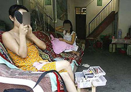 'Nghề' gái bao: Đem 'vốn tự có' ra 'kinh doanh'