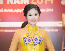 Ngọc Hân ngồi ghế giám khảo Hoa hậu Việt Nam 2014
