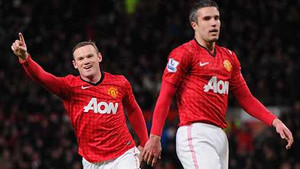 Van Persie: Điệp vụ thoát bóng Rooney