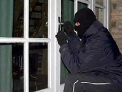 Trộm táo tợn đột nhập UBND Thành phố, cuỗm 40 triệu đồng