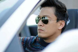 Lam Trường bị cướp giữa ban ngày