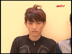 Vờ chơi thể thao, trộm cắp các sân bóng