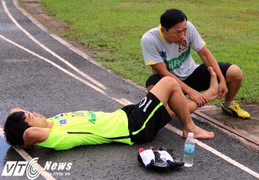 U19 HAGL Arsenal JMG kiệt sức trước giờ đấu U21 Sydney