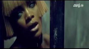 Những video ca nhạc rùng rợn nhất mùa Halloween