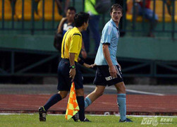 Cầu thủ U21 Sydney nhận thẻ đỏ là chính xác