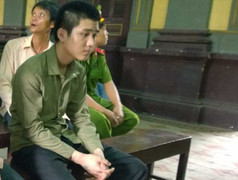 Sợ bị tiêm thuốc độc, tử tù khai thêm đồng bọn